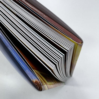 Libro infantil con acabado laminado brillante o mate